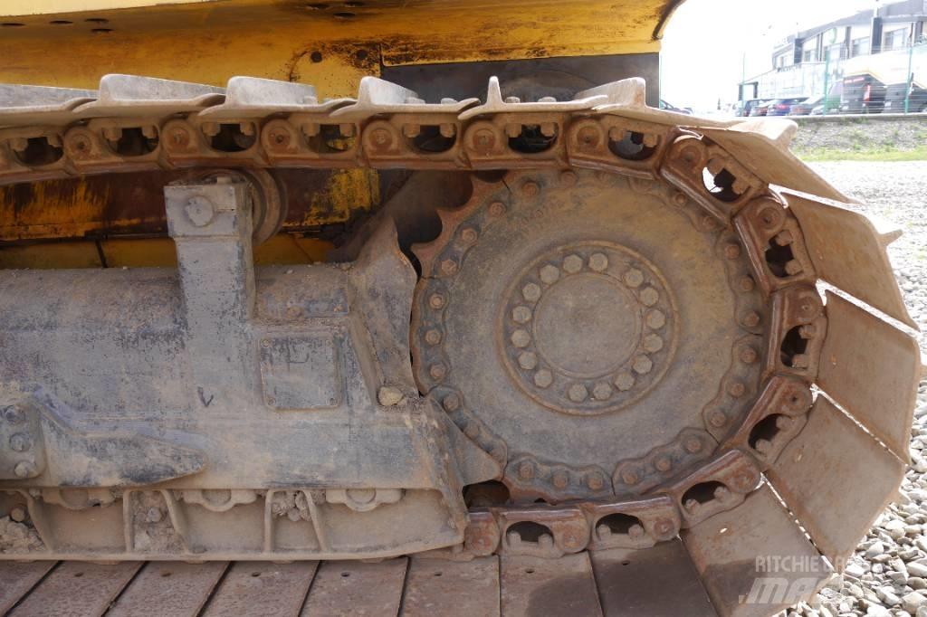 New Holland D 180 Pásové dozery