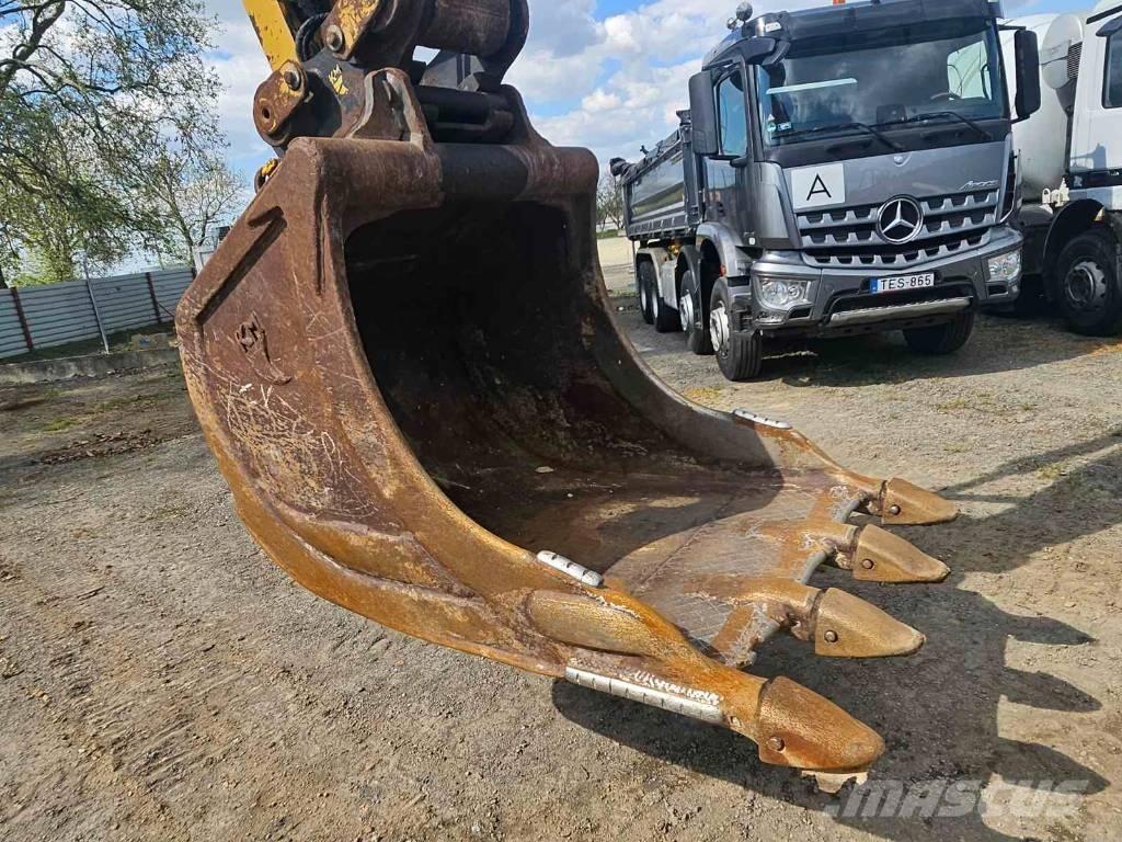 CAT 326 F L Pásová rýpadla