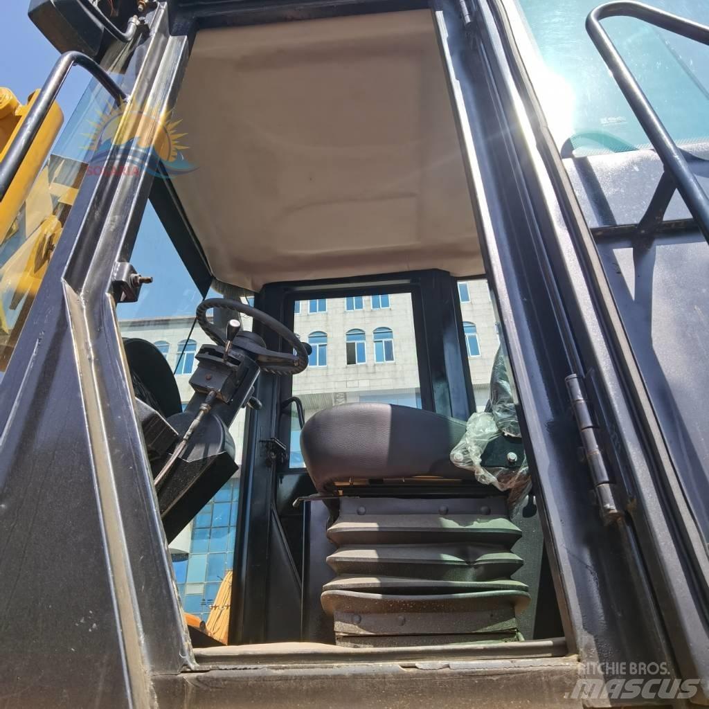 CAT 966 H Kolové nakladače
