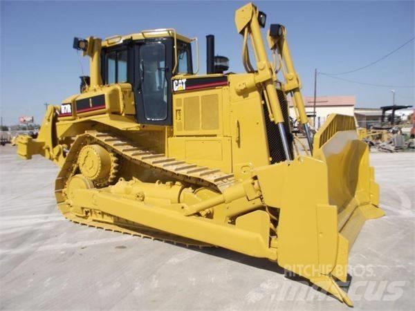 CAT D 7 R LGP Pásové dozery