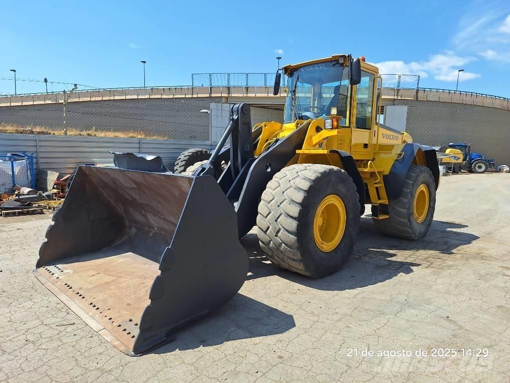 Volvo L 120 E Kolové nakladače