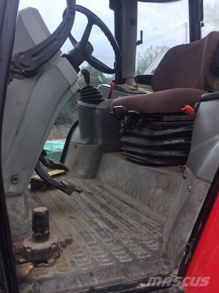Massey Ferguson 5465 Traktory