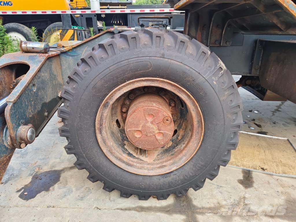 Hyundai Robex 210W-9 Kolová rýpadla
