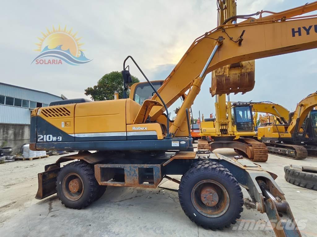Hyundai Robex 210W-9 Kolová rýpadla