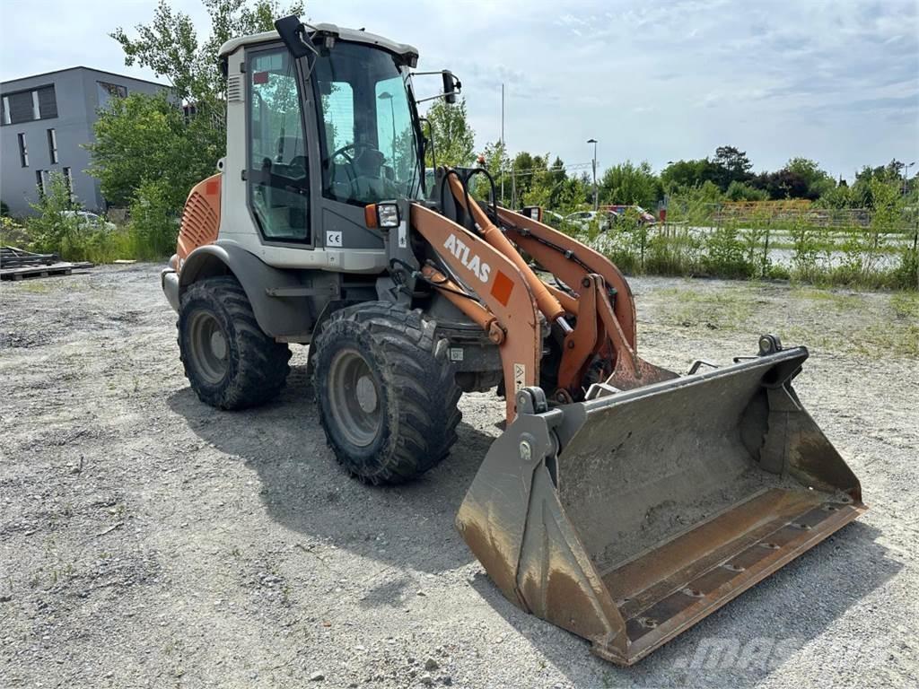 Atlas AR75S Kolové nakladače