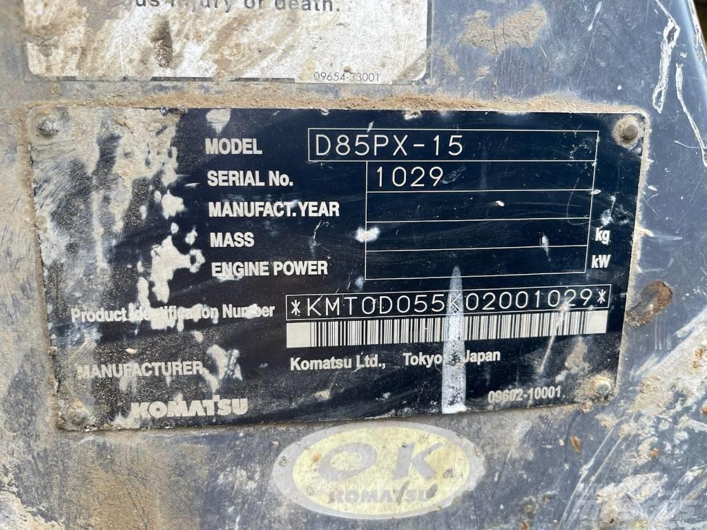 Komatsu D 85 PX-15 Pásové dozery