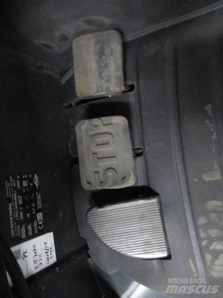 Linde R20 Retraky