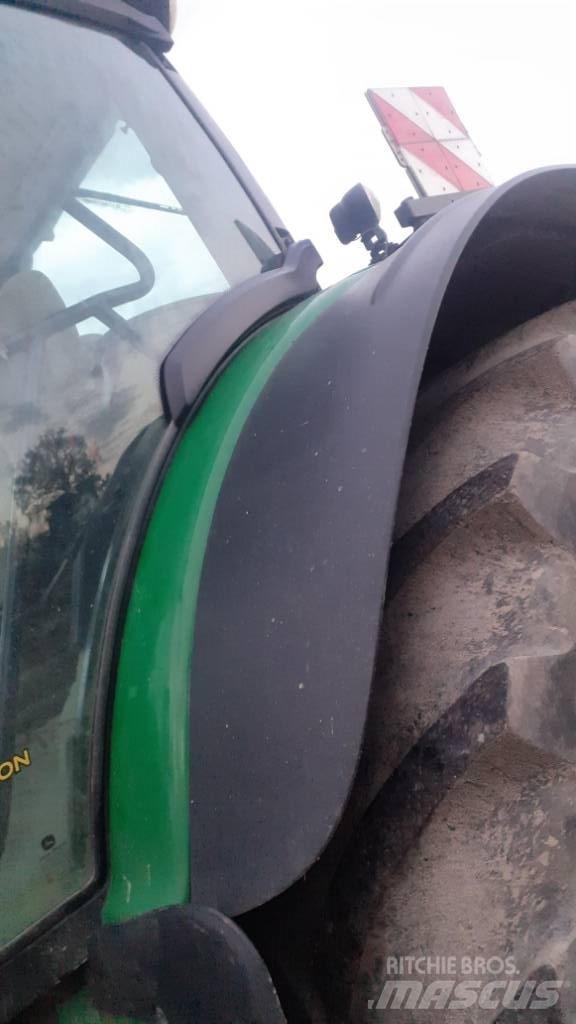 John Deere 6175 R Traktory