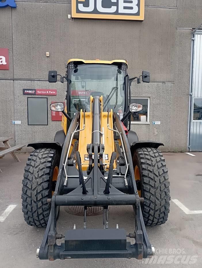 JCB 409 Kolové nakladače