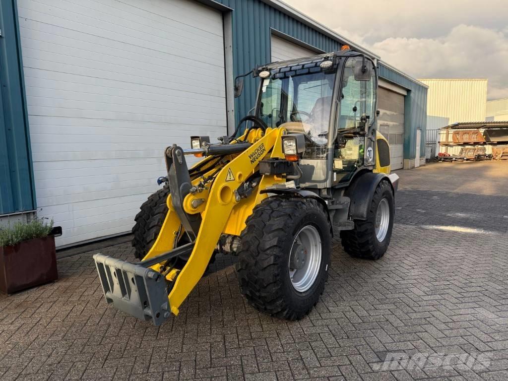 Wacker WL52 Kolové nakladače