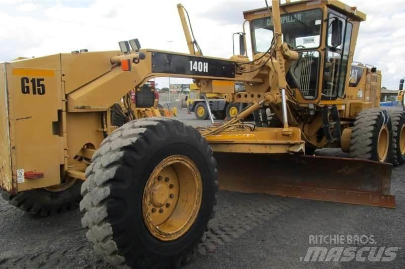 CAT 140H Grejdry