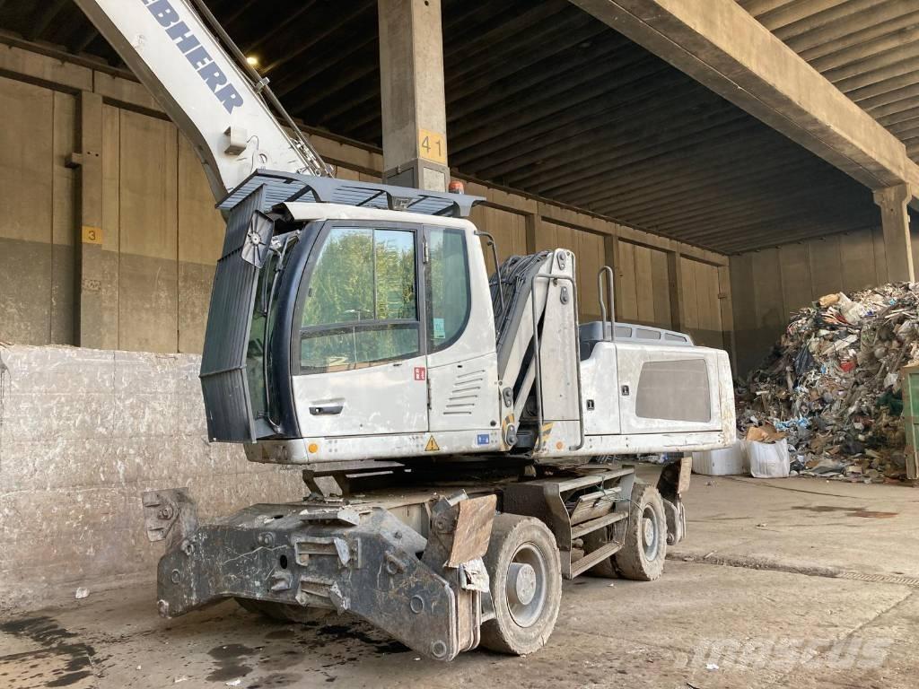 Liebherr LH 30 M Stroje pro manipulaci s odpadem