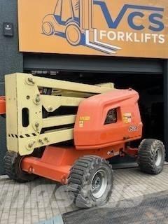 JLG 450 AJ Kloubové plošiny