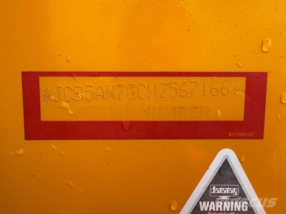 JCB 535V125 Teleskopické manipulátory