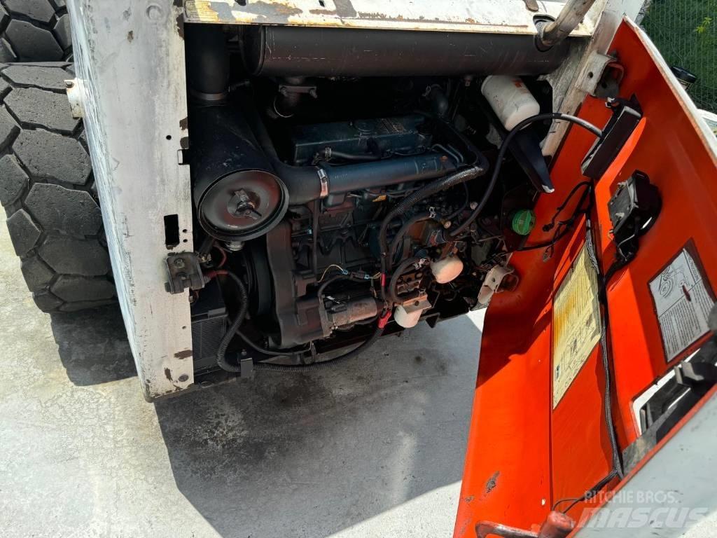 Bobcat S 150 Smykem řízené nakladače