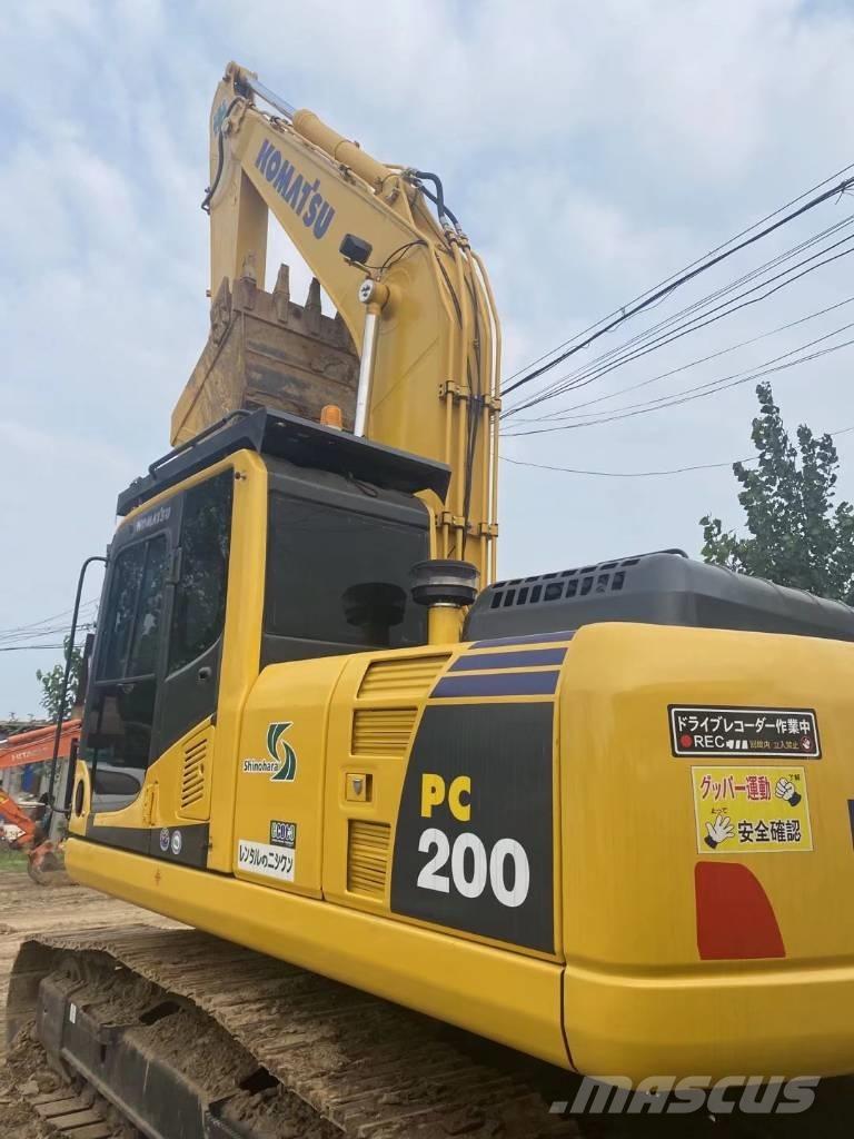 Komatsu pc200-8 Pásová rýpadla