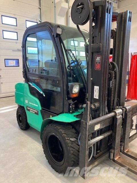 Mitsubishi FD35N Dieselové vozíky