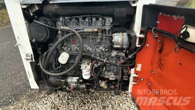 Bobcat 873 Smykem řízené nakladače