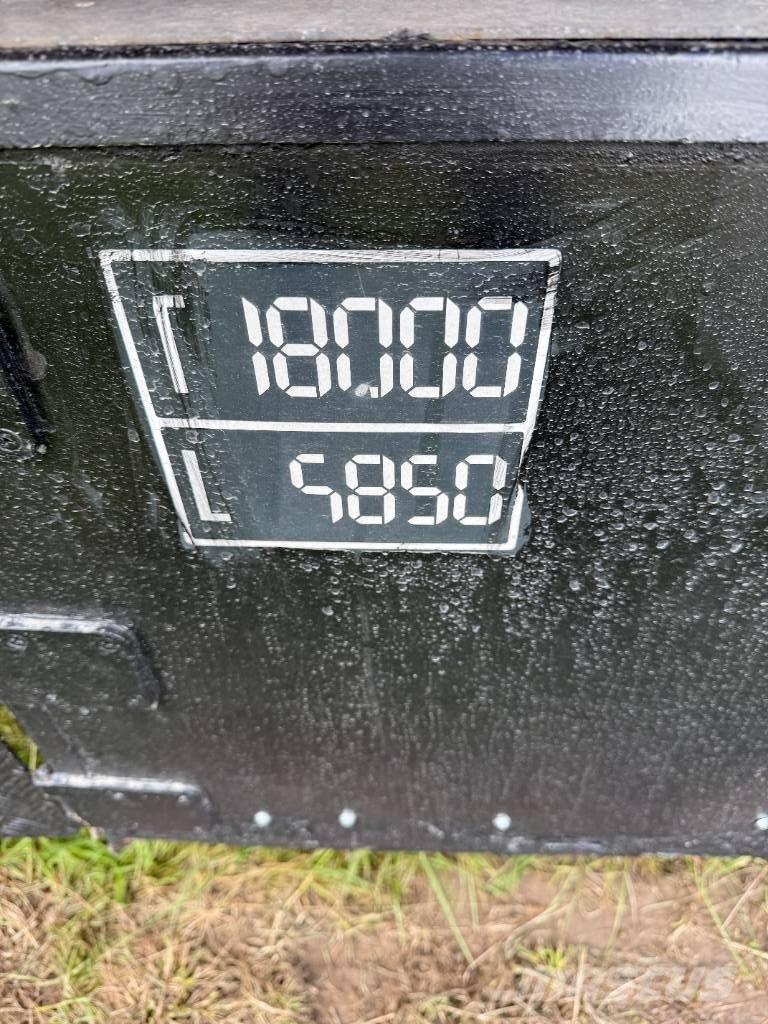 MAN 18-180 18-180 Nákladní vozy na přepravu automobilů