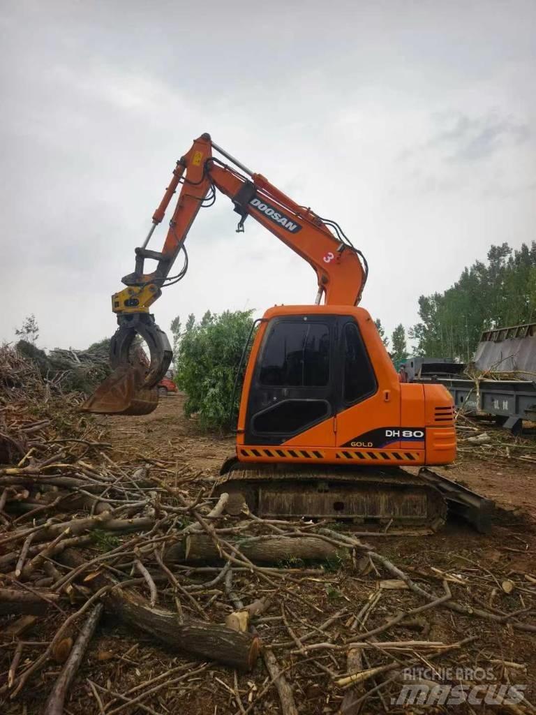 Doosan DH80 Pásová rýpadla