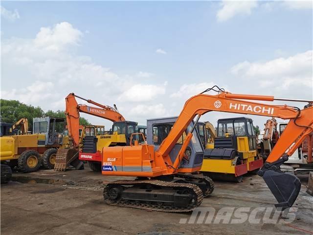 Hitachi EX60 Pásová rýpadla
