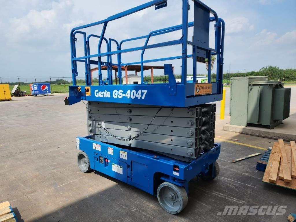 Genie GS 4047 Nůžková zvedací plošina