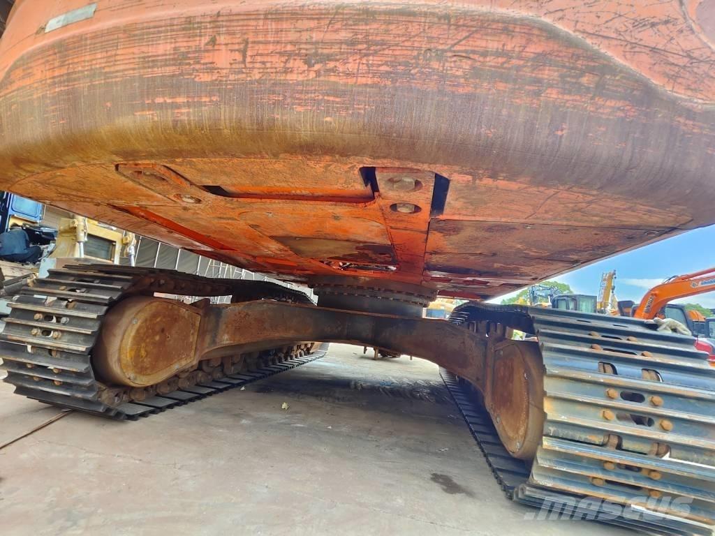 Doosan DX 300 LC Pásová rýpadla