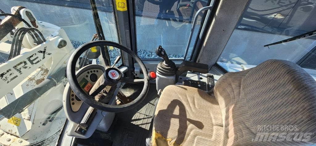 Terex TL 70 S Kolové nakladače