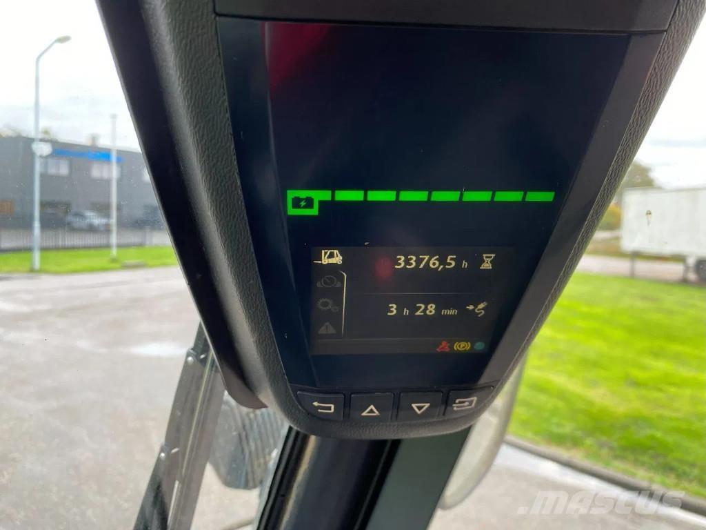 Linde E80-01/900 Akumulátorové vozíky