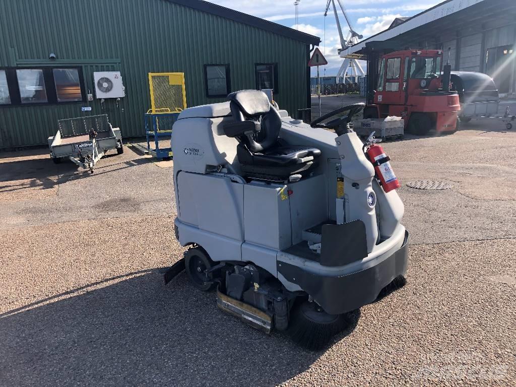 Nilfisk br1100 Kombinované  podlahové mycí stroje