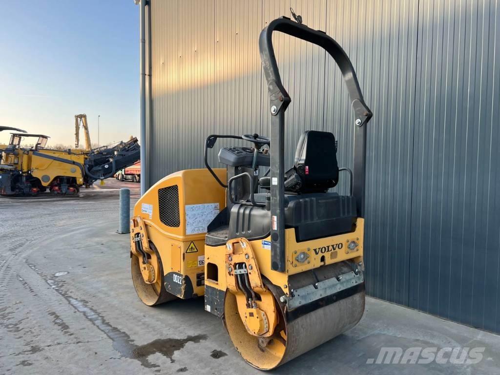 Volvo DD22 Tandemové válce