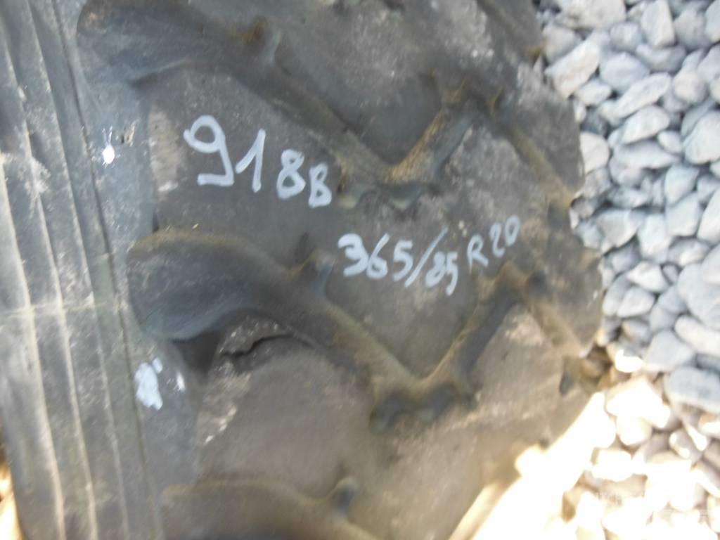 Michelin 365/85R20 Pneumatiky, kola a ráfky