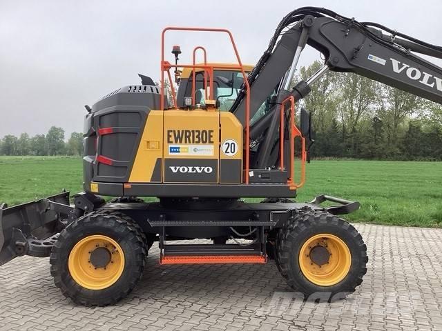 Volvo EWR 130 E Kolová rýpadla