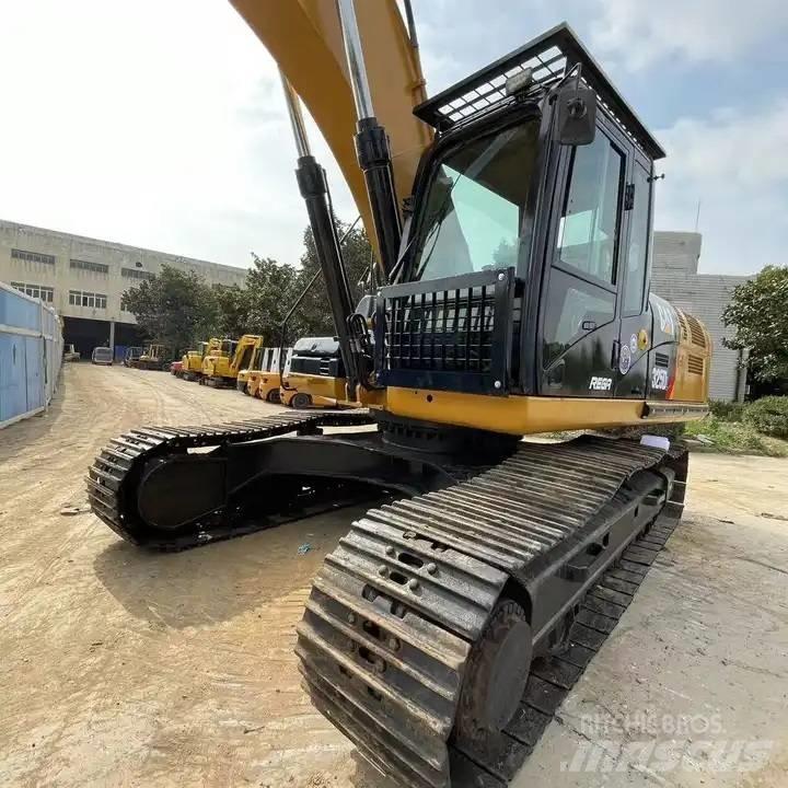 CAT 330D2 Pásová rýpadla