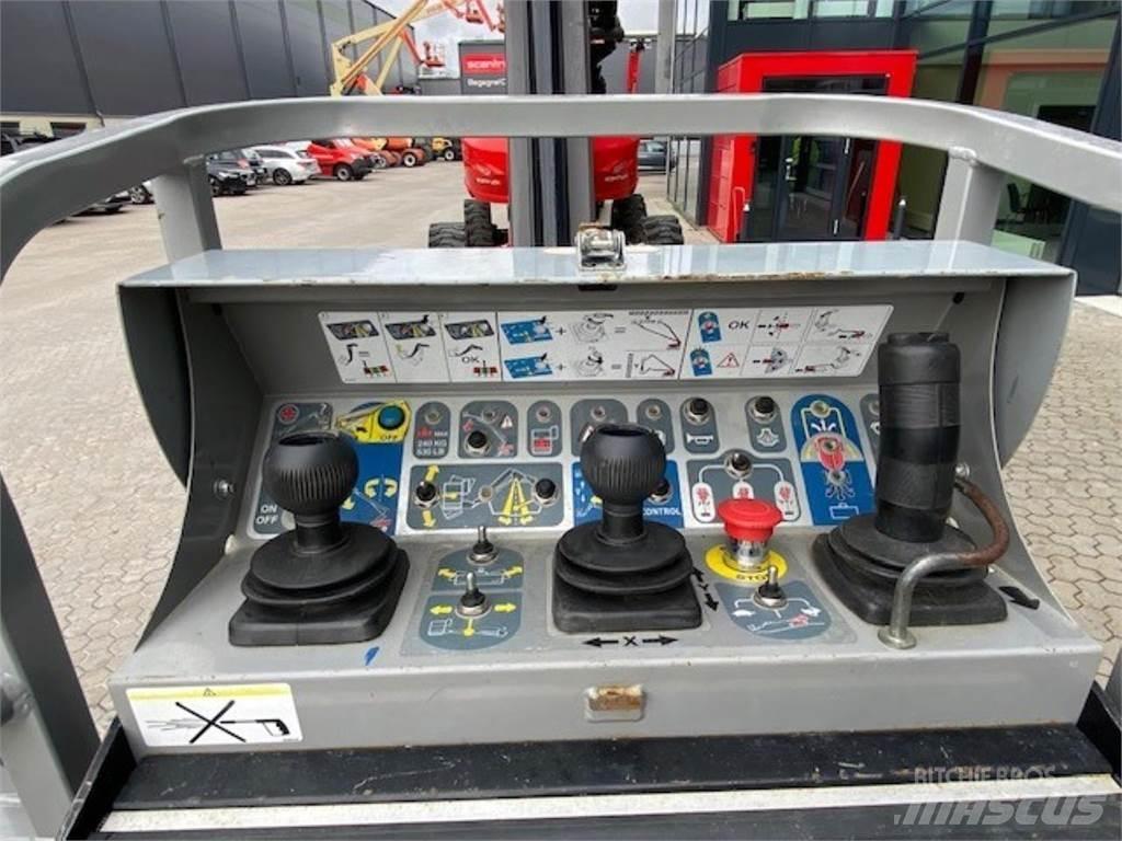 Manitou 280TJ Kloubové plošiny