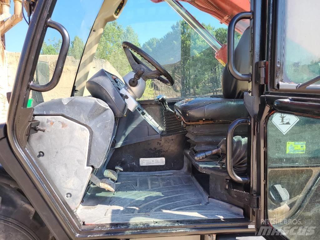 JCB 535-140 535-140 Teleskopické manipulátory