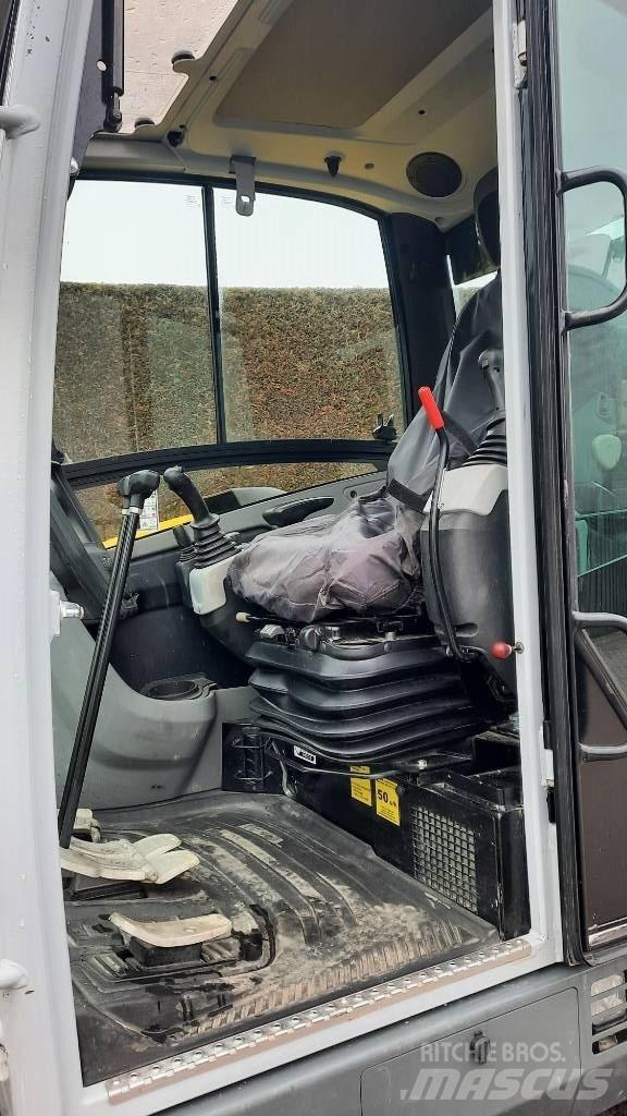 Wacker Neuson ET 90 Midi rýpadla 7t - 12t