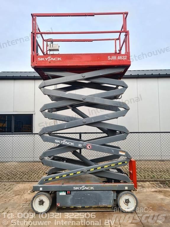 SkyJack SJ4632 Nůžková zvedací plošina