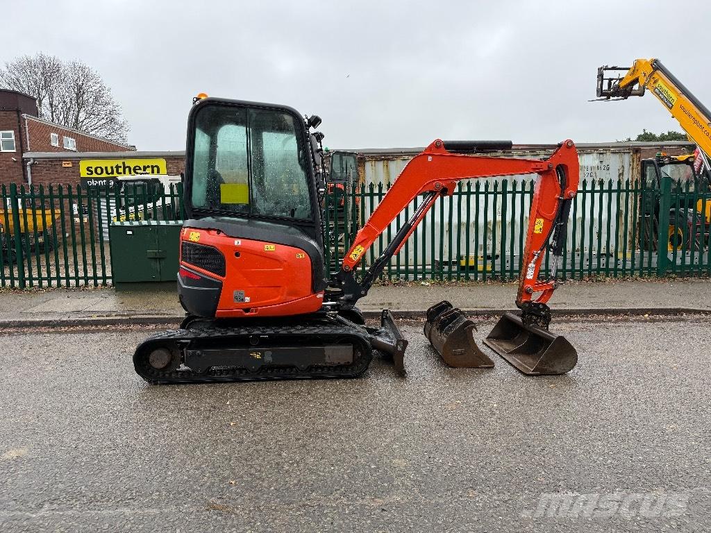 Kubota U 27-4 Mini rýpadla < 7t