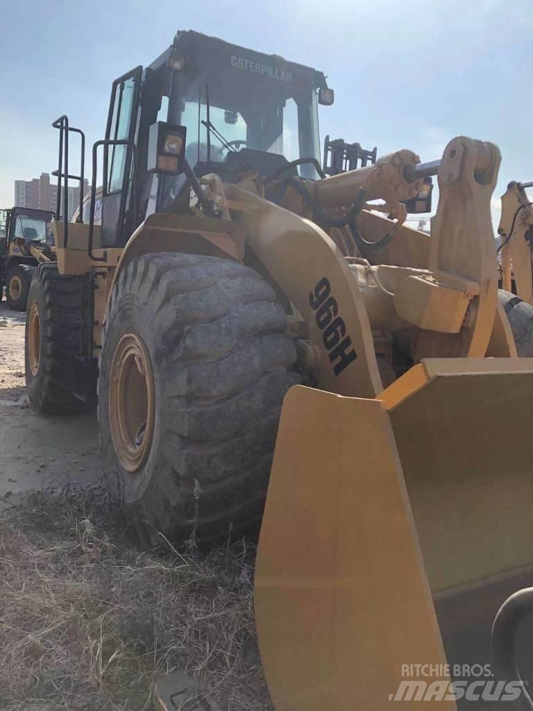 CAT 966 H Kolové nakladače