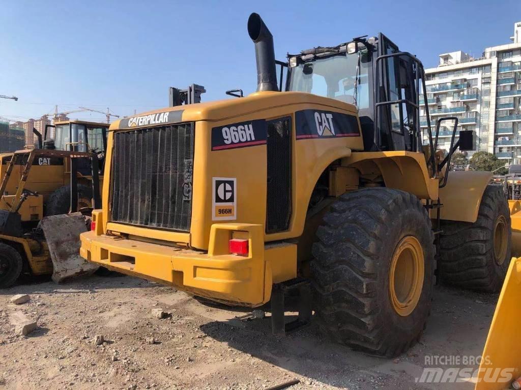 CAT 966 H Kolové nakladače