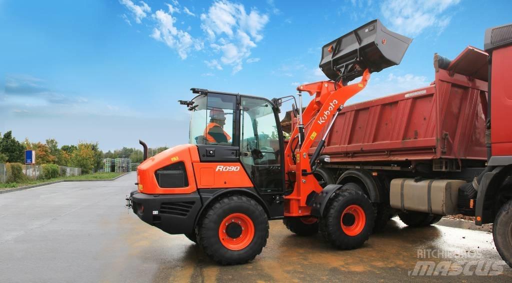 Kubota R 090 Kolové nakladače