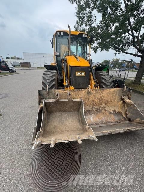 JCB 4CX PRO AEC Rýpadlo-nakladače