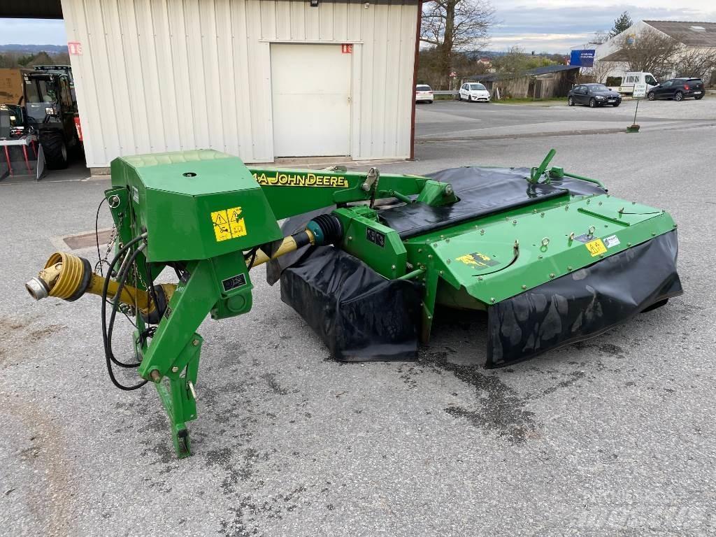John Deere 324 Žací stroje