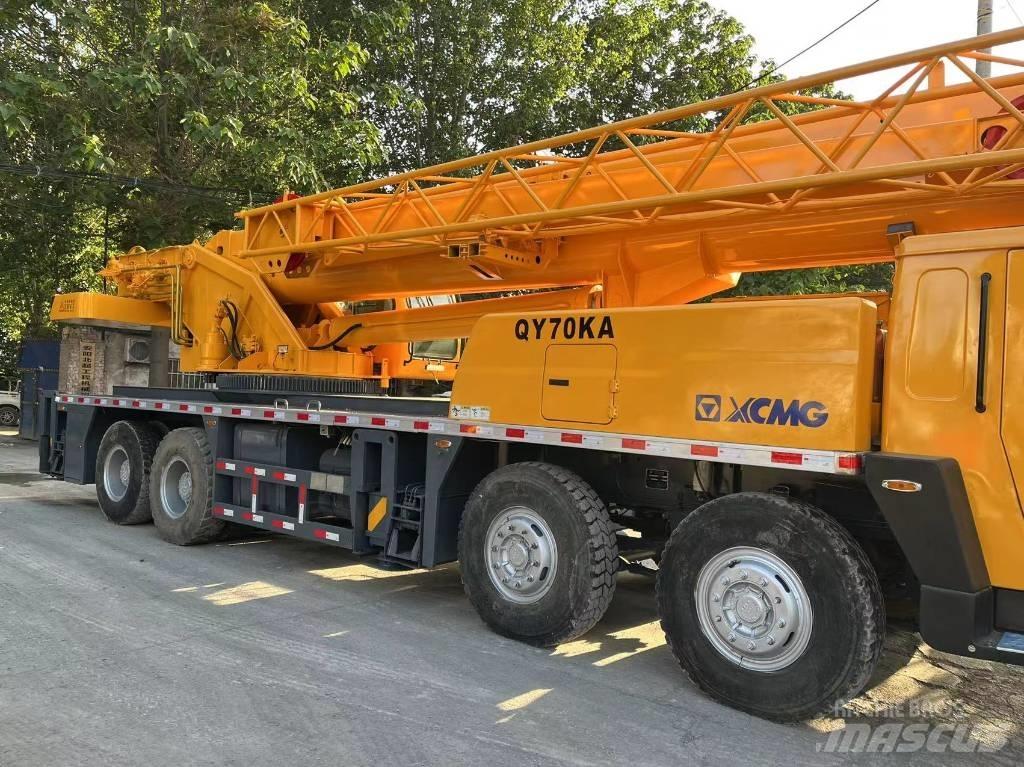 XCMG QY70K-II Univerzální terénní jeřáby