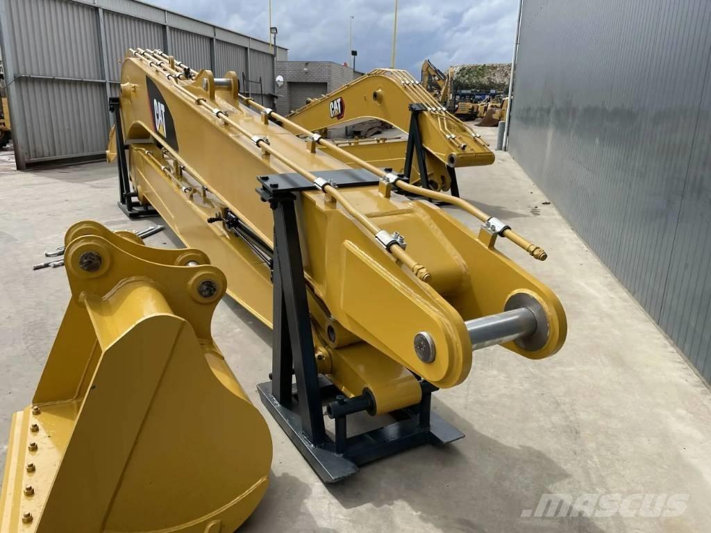 CAT 323 NG 15m Set Hloubkové lopaty