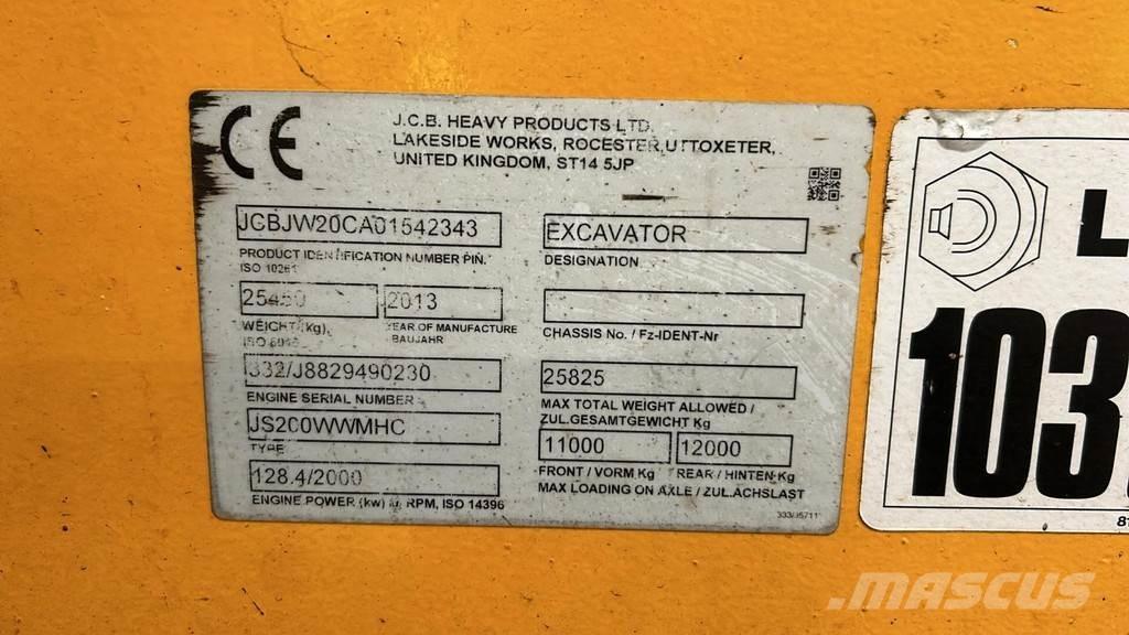 JCB JS200W Stroje pro manipulaci s odpadem