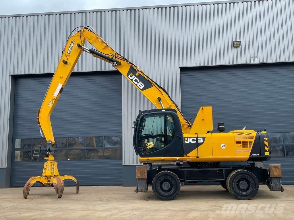 JCB JS200W Stroje pro manipulaci s odpadem