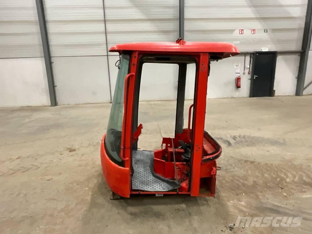 Volvo L 30 B Kabiny a interiér