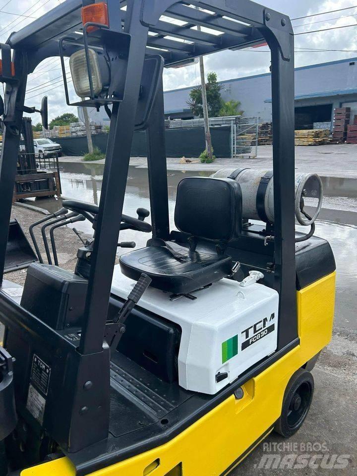 TCM FCG30T7T Kontejnerové manipulátory